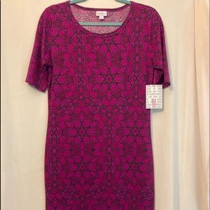Lularoe Julia dress. Size Medium. Fuschia print.
